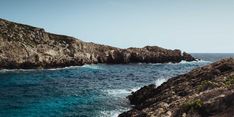 武汉休闲新去处：探秘老社区里的宝藏手作工坊，体验陶艺与皮具制作