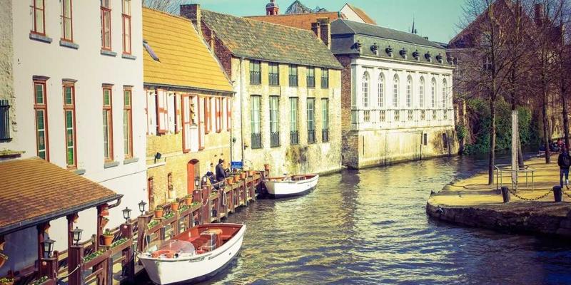 江城生活指南：解锁本地人私藏的武汉美食与休闲之道